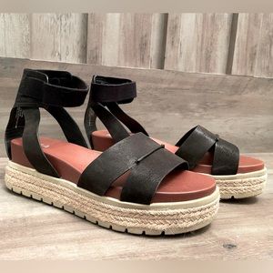 Women’s MIA Chunky Sandal